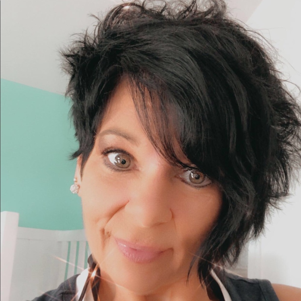 Meet your Posher, Tracey